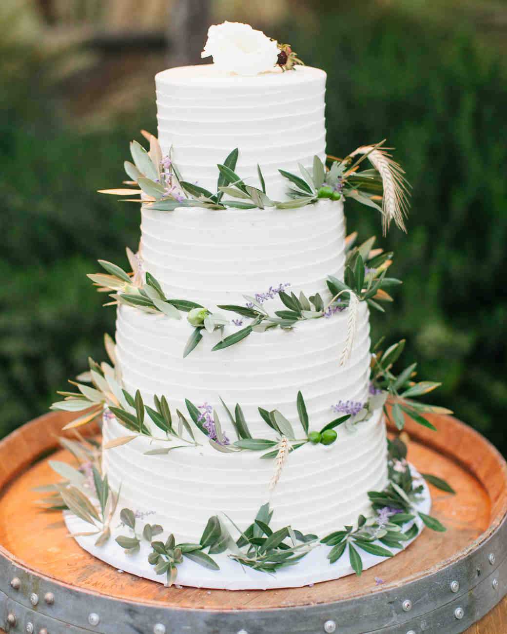 30 Rustic Wedding Cakes We're Loving | Martha Stewart Weddings