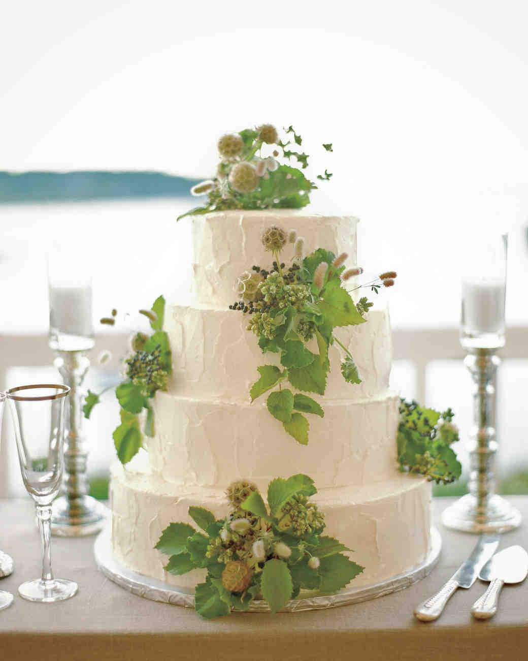 29 Summer Wedding Cakes That Were Sweet On 29 Summer Wedding Cakes That Were Sweet On