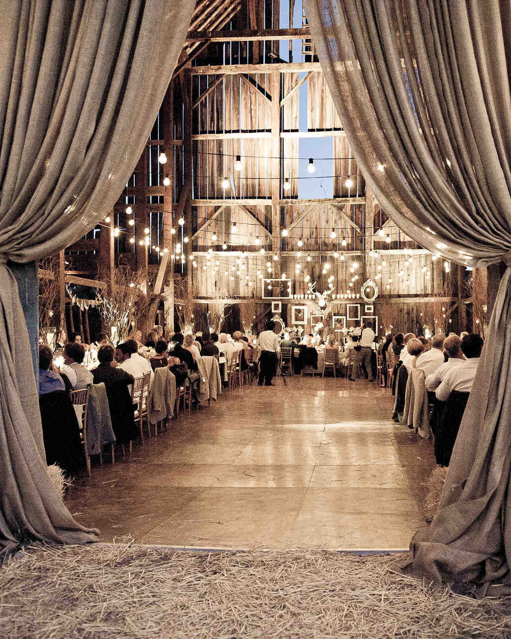 Barn Wedding Venues In Mississippi Season Love