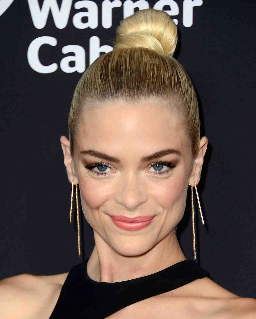 15 Celebrity Hairstyle How-Tos to Try for Your Wedding Day 