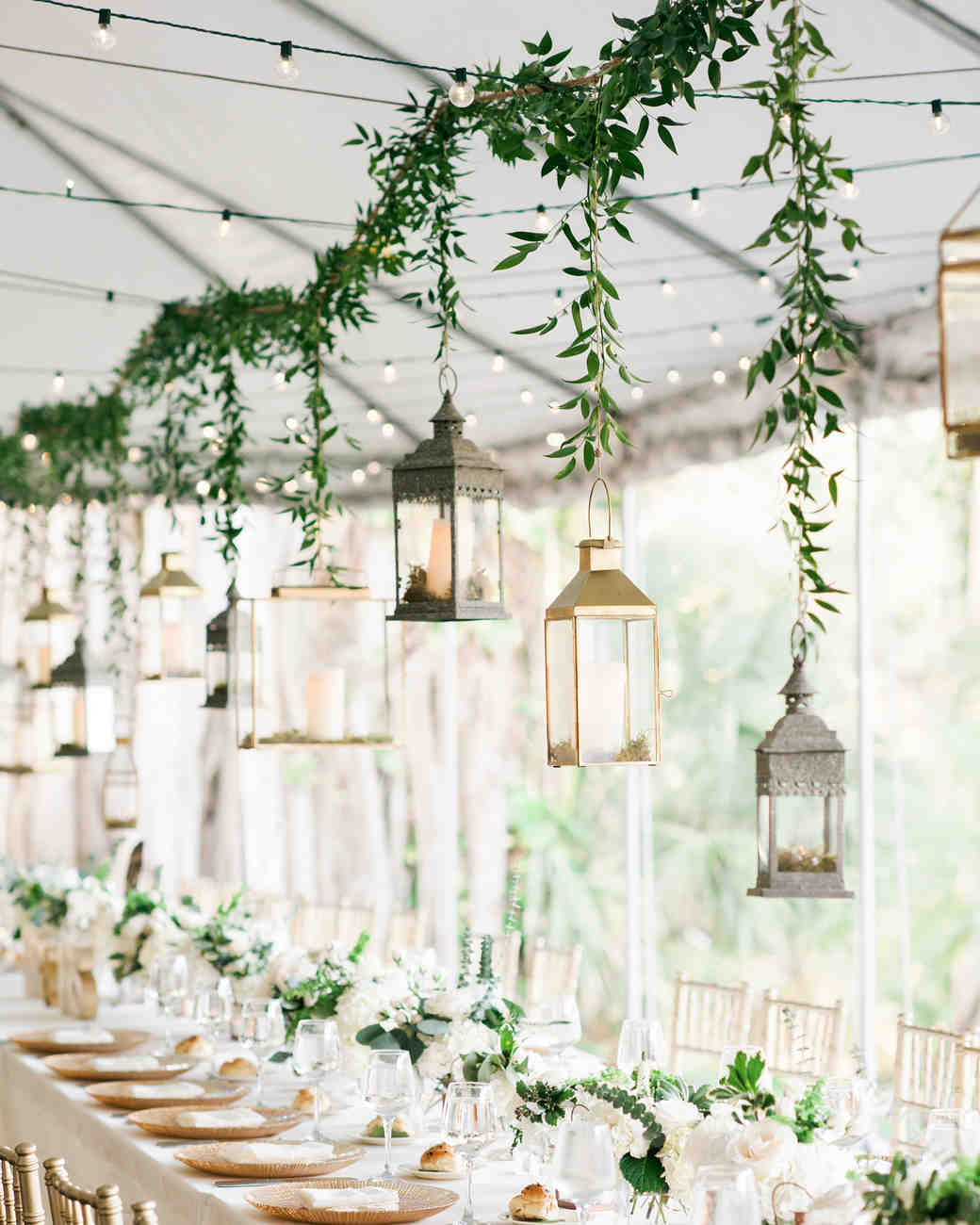 28 Tent Decorating Ideas That Will Upgrade Your Wedding Reception