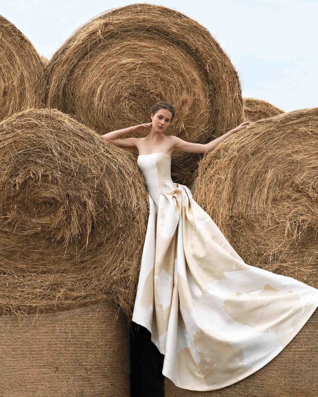 the-best-outdoor-wedding-dresses-martha-stewart-weddings