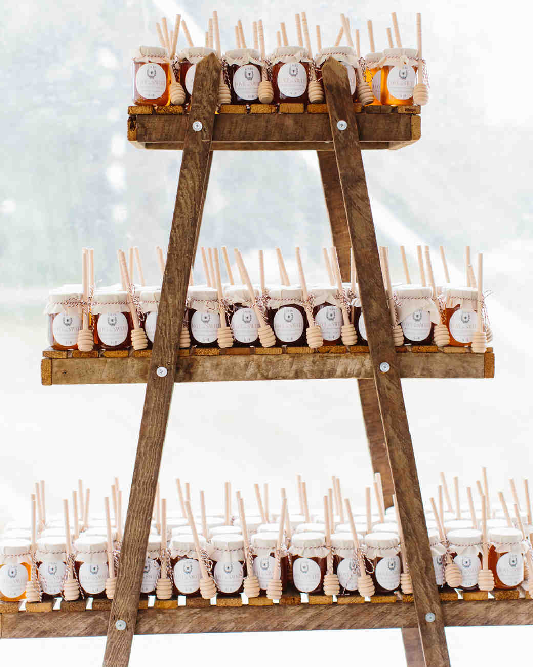 28 Unique Ways to Display Your Wedding Favors Martha Stewart Weddings