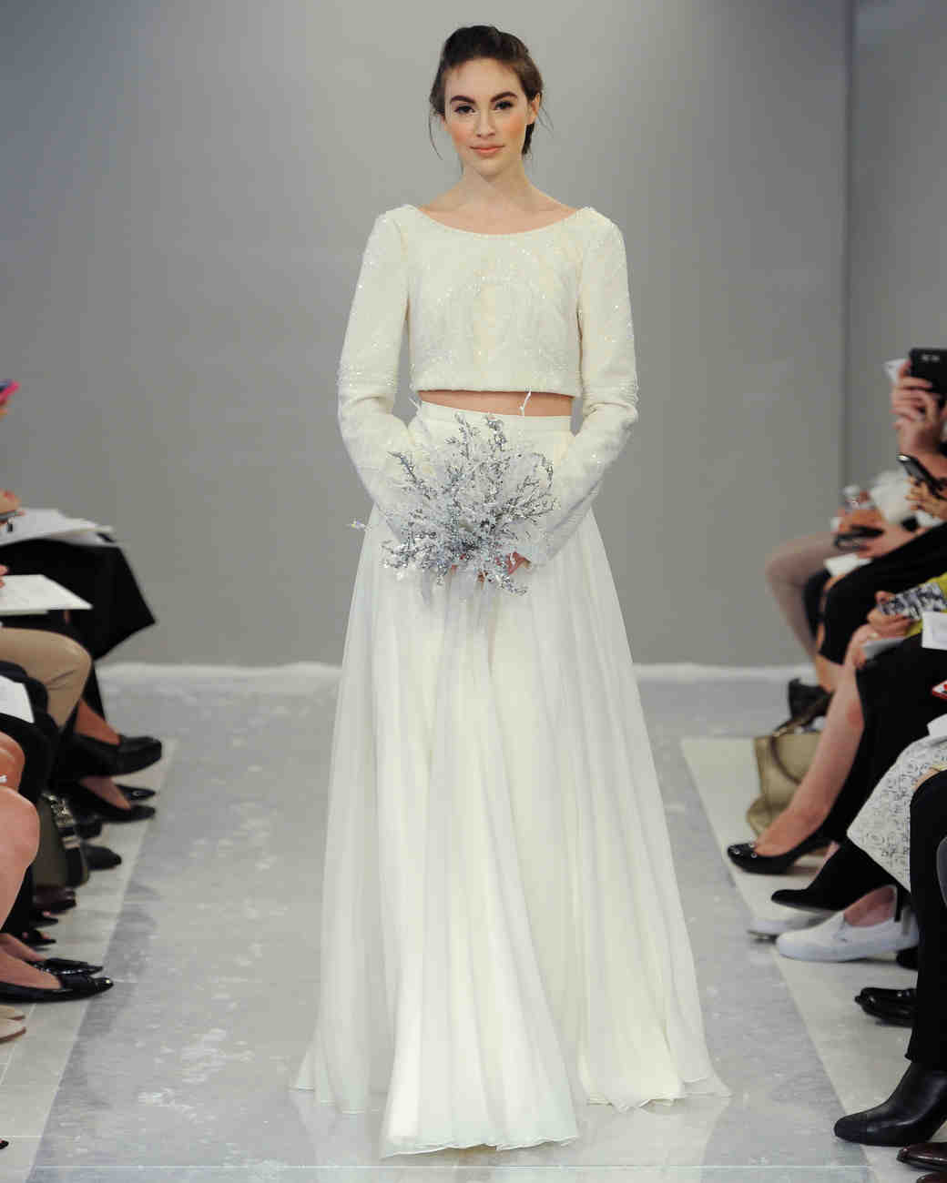 10 Crop-Top Looks From the Bridal Runways That Bare It Beautifully ...