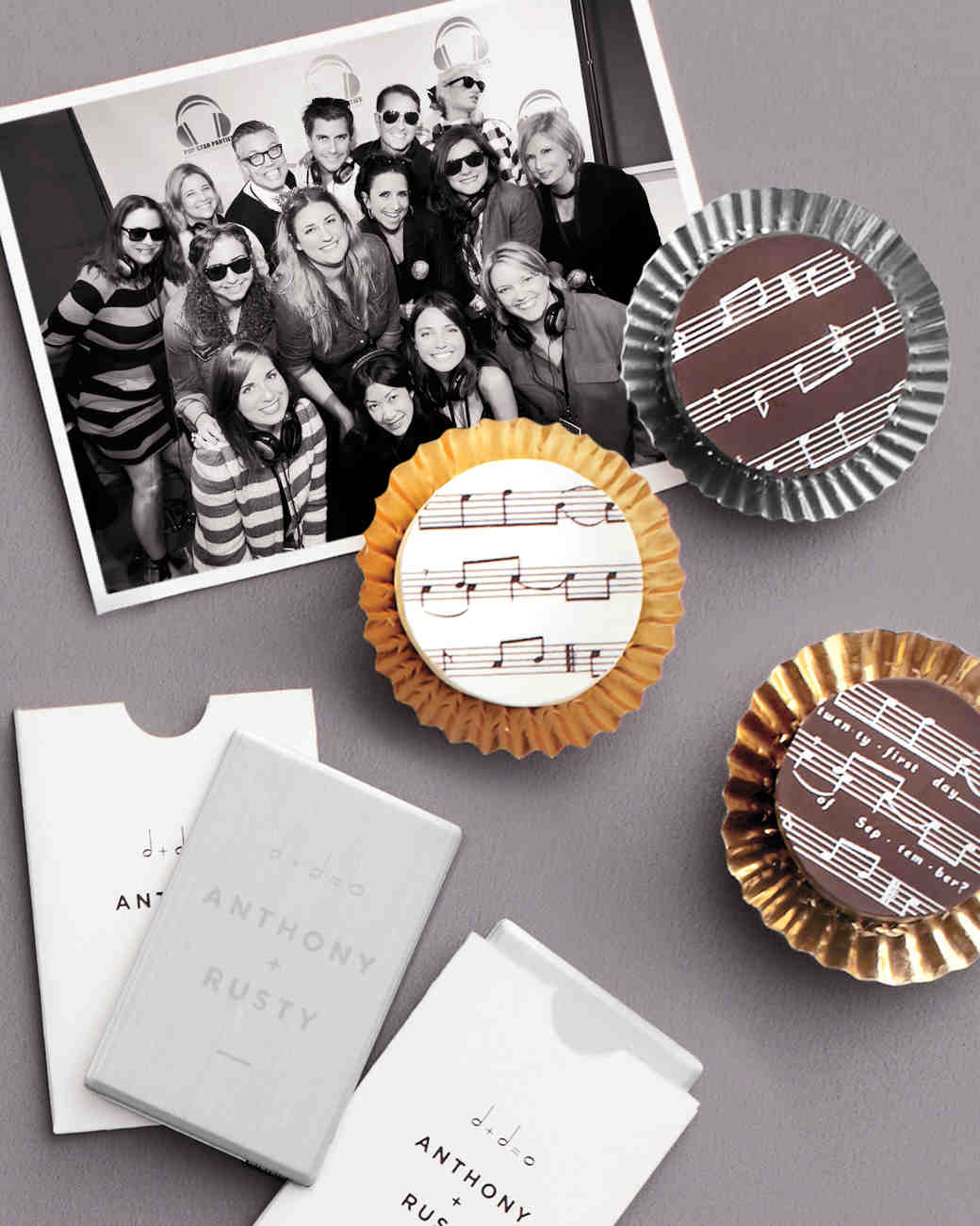 6 Wedding Ideas For Music That Hit A High Note Martha Make It A Karaoke Party