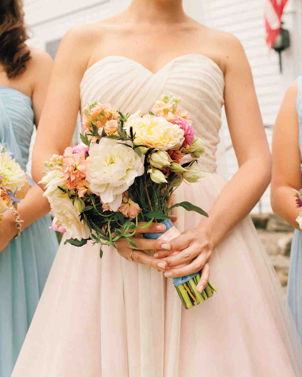 7 Hacks For Keeping Your Strapless Wedding Dress From Falling Down 7 Hacks For Keeping Your Strapless Wedding Dress From Falling Down Martha Weddings