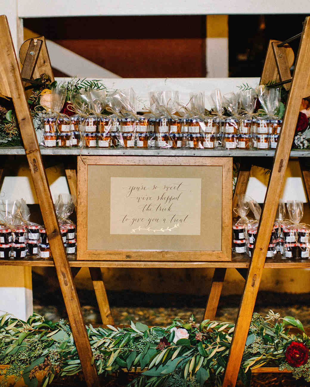 28 Unique Ways to Display Your Wedding Favors Martha Stewart Weddings