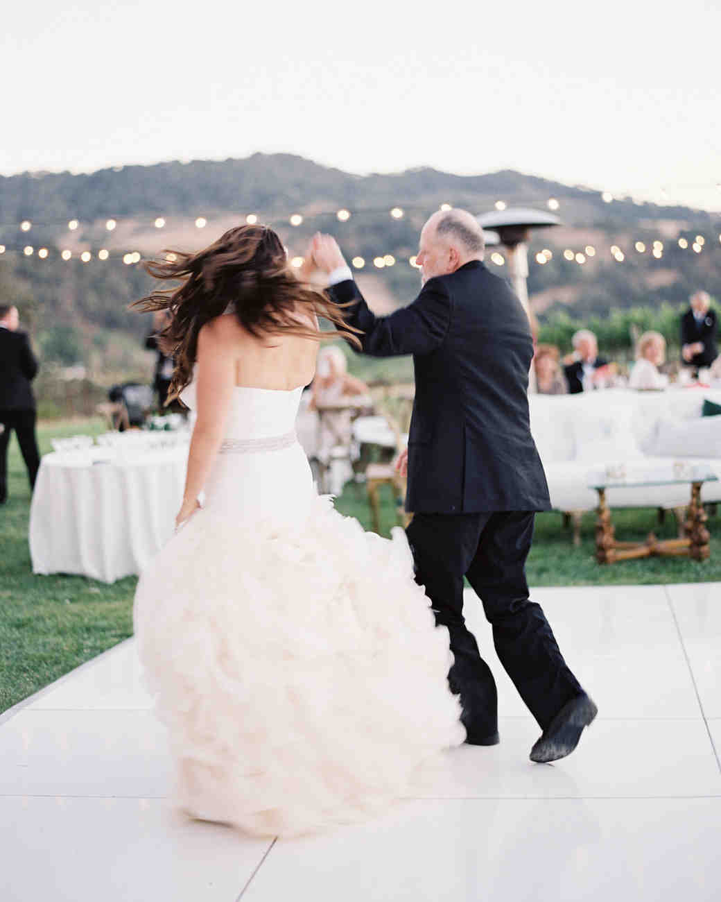 emotional father daughter dance