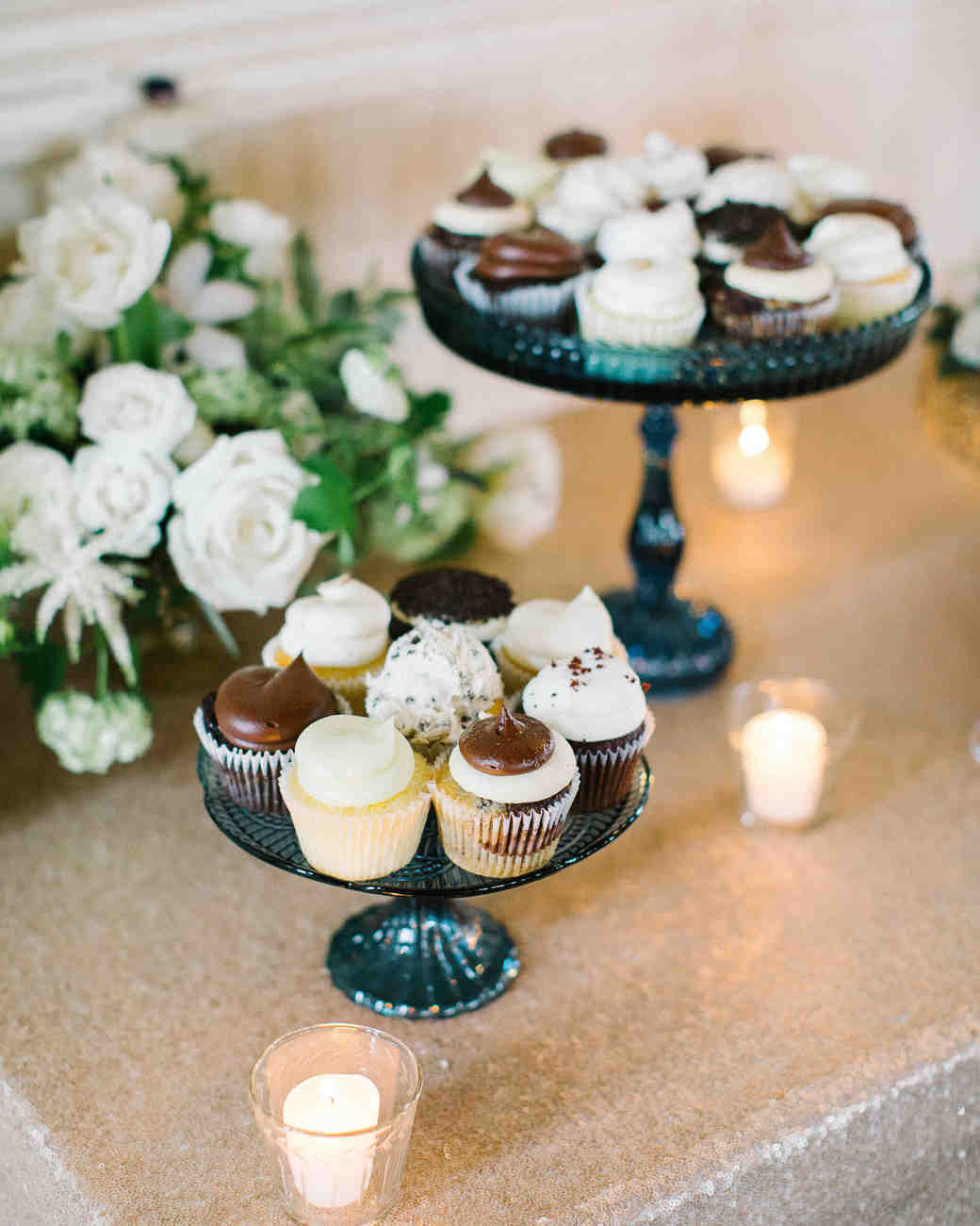 25 Of The Most Adorable Wedding Cupcakes Martha Stewart Weddings