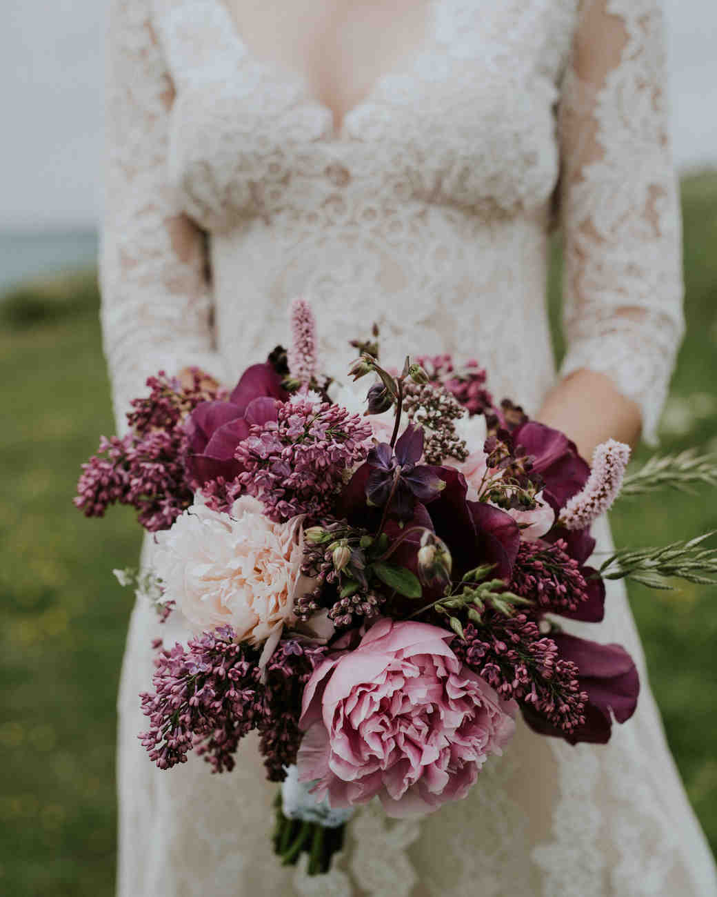 Fresh & Fragrant Lilac Wedding Bouquets | Martha Stewart Weddings