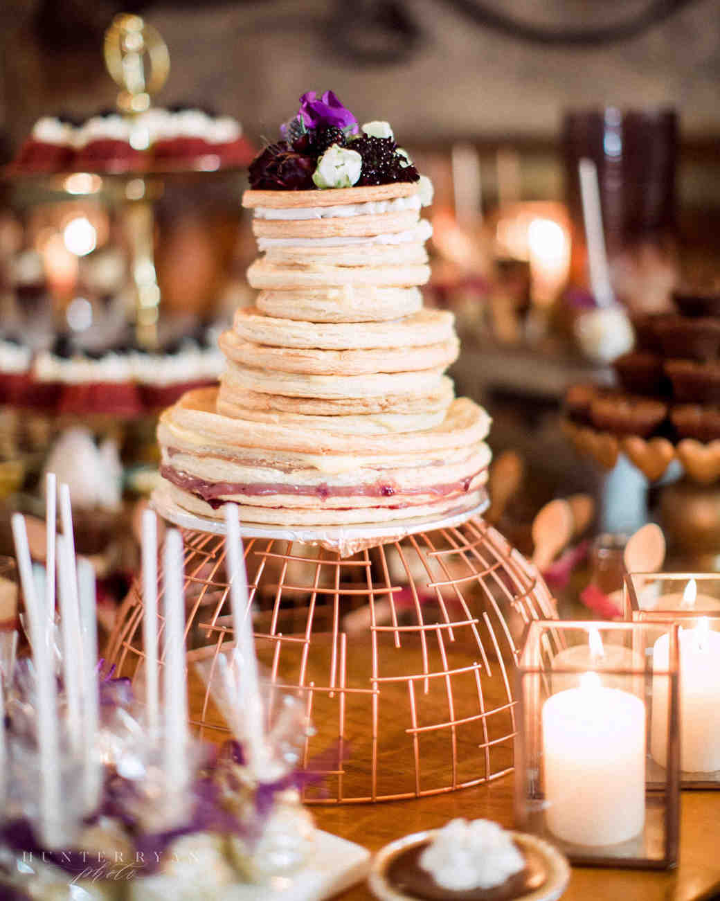 20 Unique Wedding Cake Shapes Contemporary Couples Should Consider ...