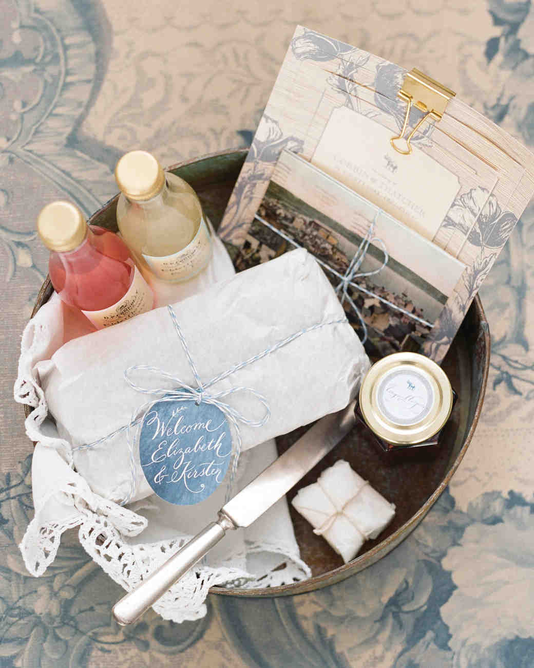 46 Welcome Bags From Real Weddings Martha Stewart Weddings