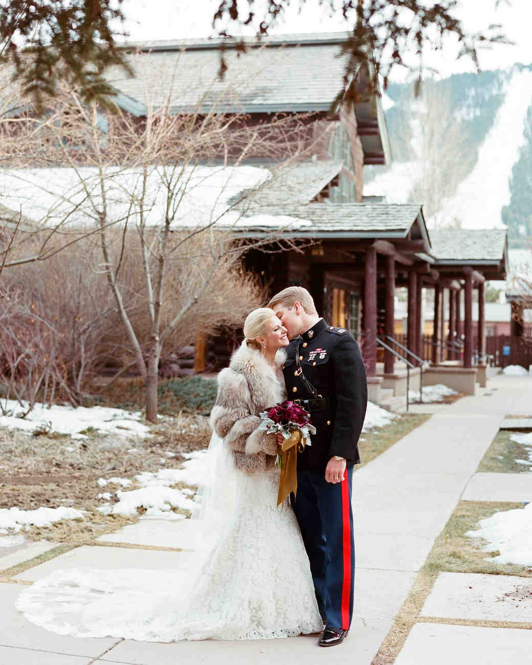 Destination Wedding Elizabeth And Patrick Jackson Hole Wyoming The Fashions