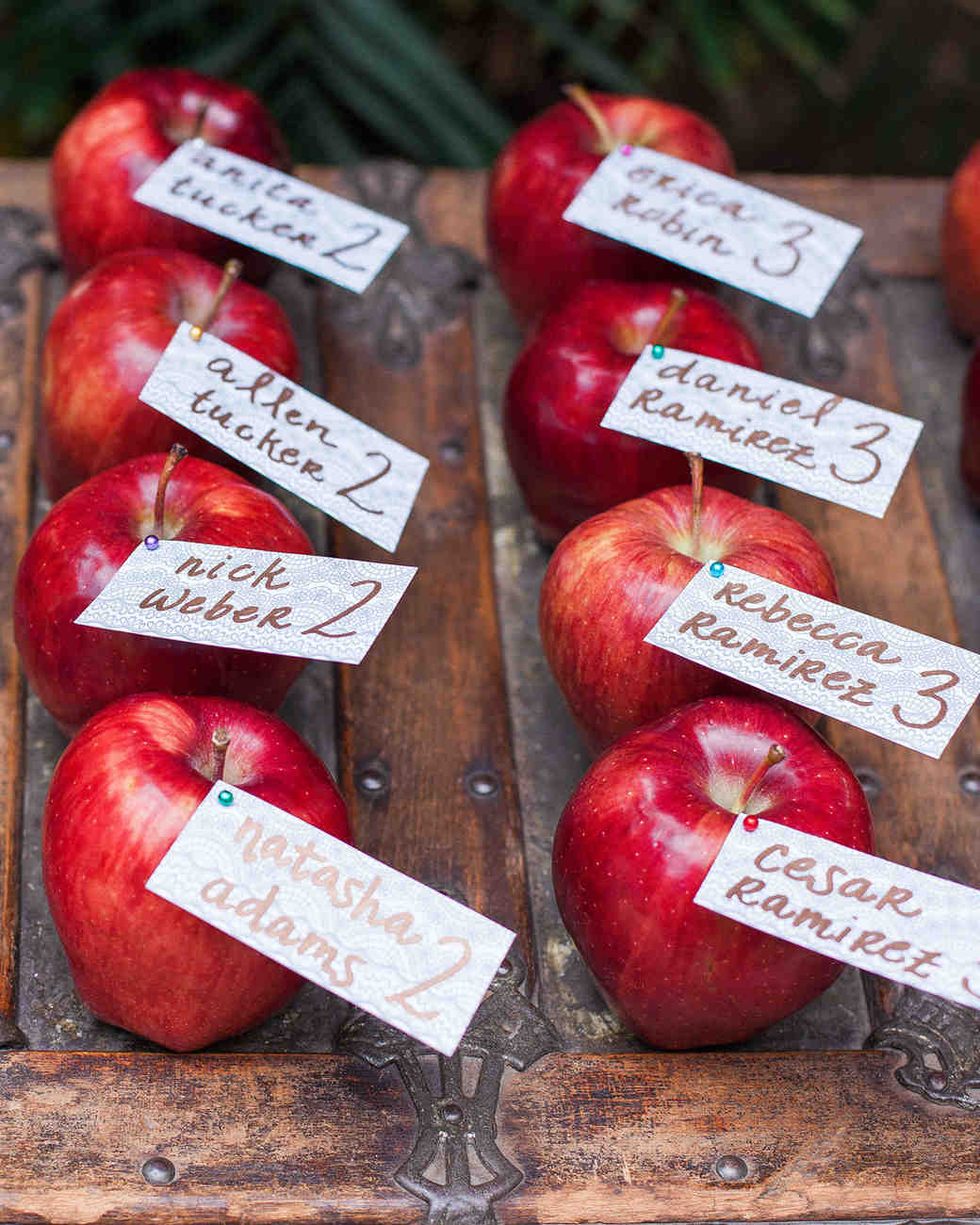 our-favorite-seasonal-ideas-for-a-fall-wedding-martha-stewart-weddings
