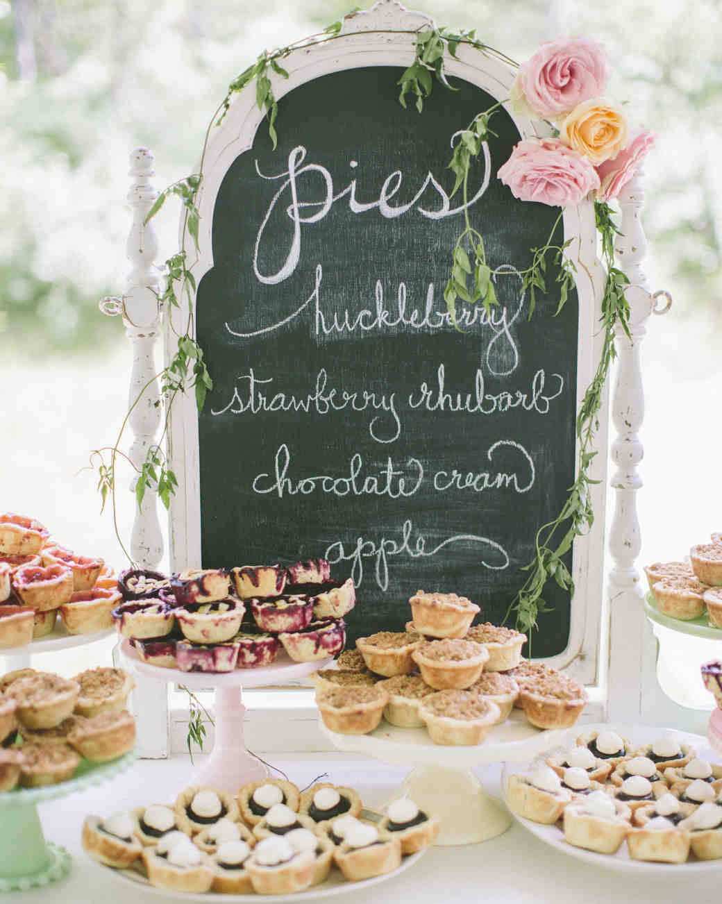 Our Favorite Seasonal Ideas for a Fall Wedding | Martha Stewart Weddings If you