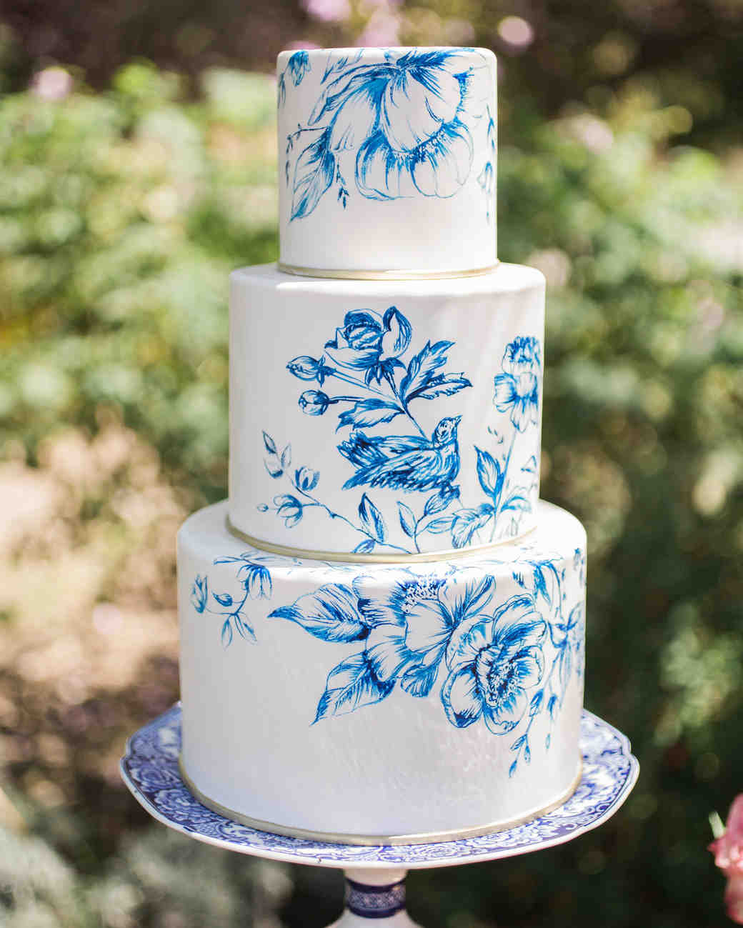 trending now hand painted wedding cakes martha stewart weddings