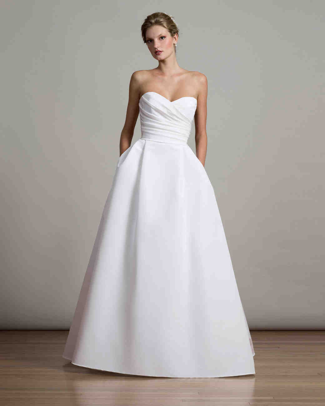 46 Pretty Wedding Dresses with Pockets | Martha Stewart Weddings