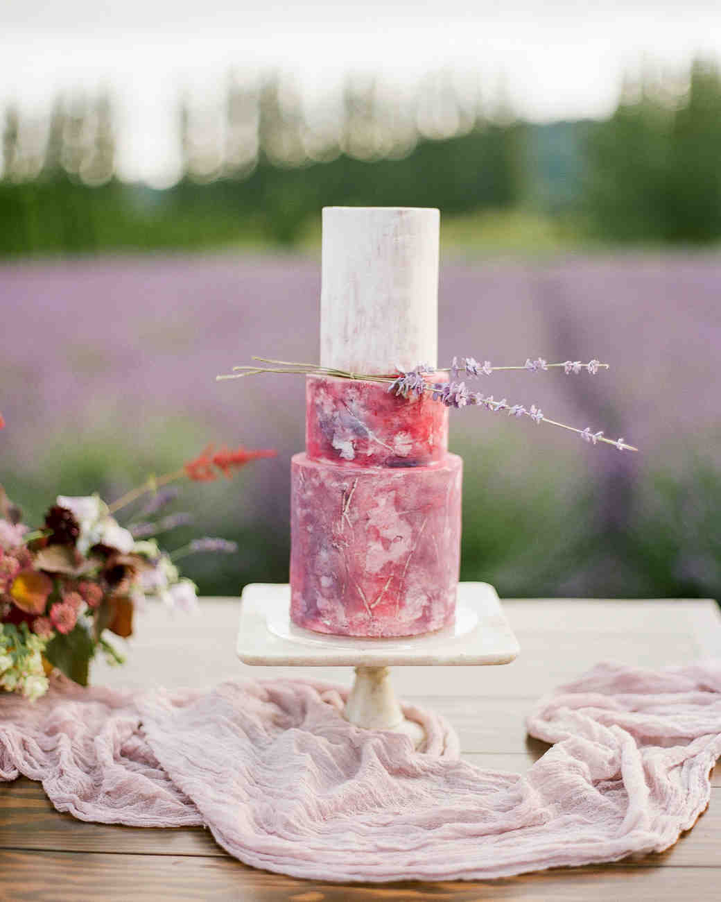 22 Summer Wedding Cakes That Speak To The Season Martha 22 Summer Wedding Cakes That Speak To The Season Martha Weddings
