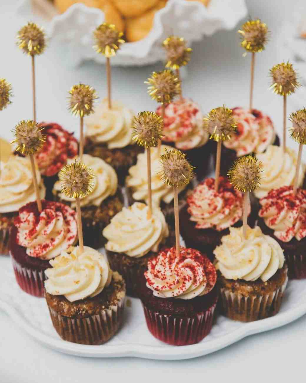 25 Of The Most Adorable Wedding Cupcakes Martha Stewart Weddings