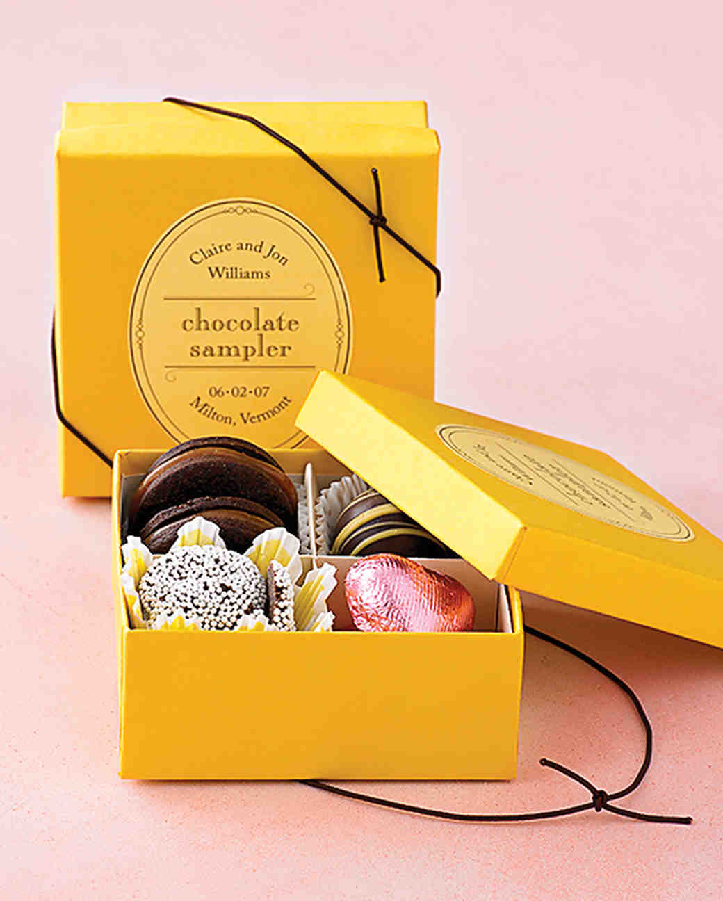 40 Gift Box Ideas To Hold Your Wedding Favors In Style Martha 40 Gift Box Ideas To Hold Your Wedding Favors In Style Martha Weddings
