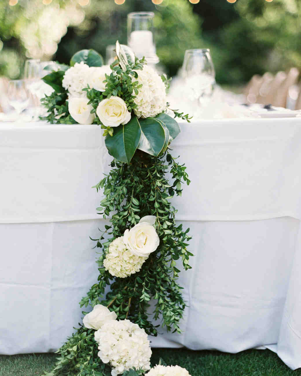 28 Ideas for Sitting Pretty at Your Head Table Martha