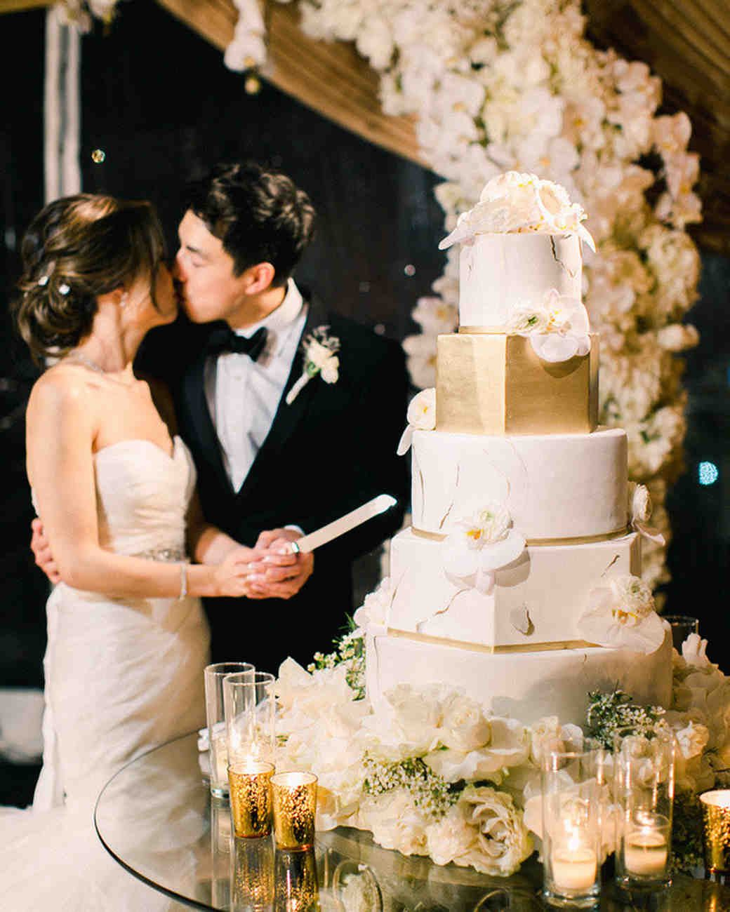 25 OvertheTop Wedding Cakes We Can't Get Enough Of Martha Stewart