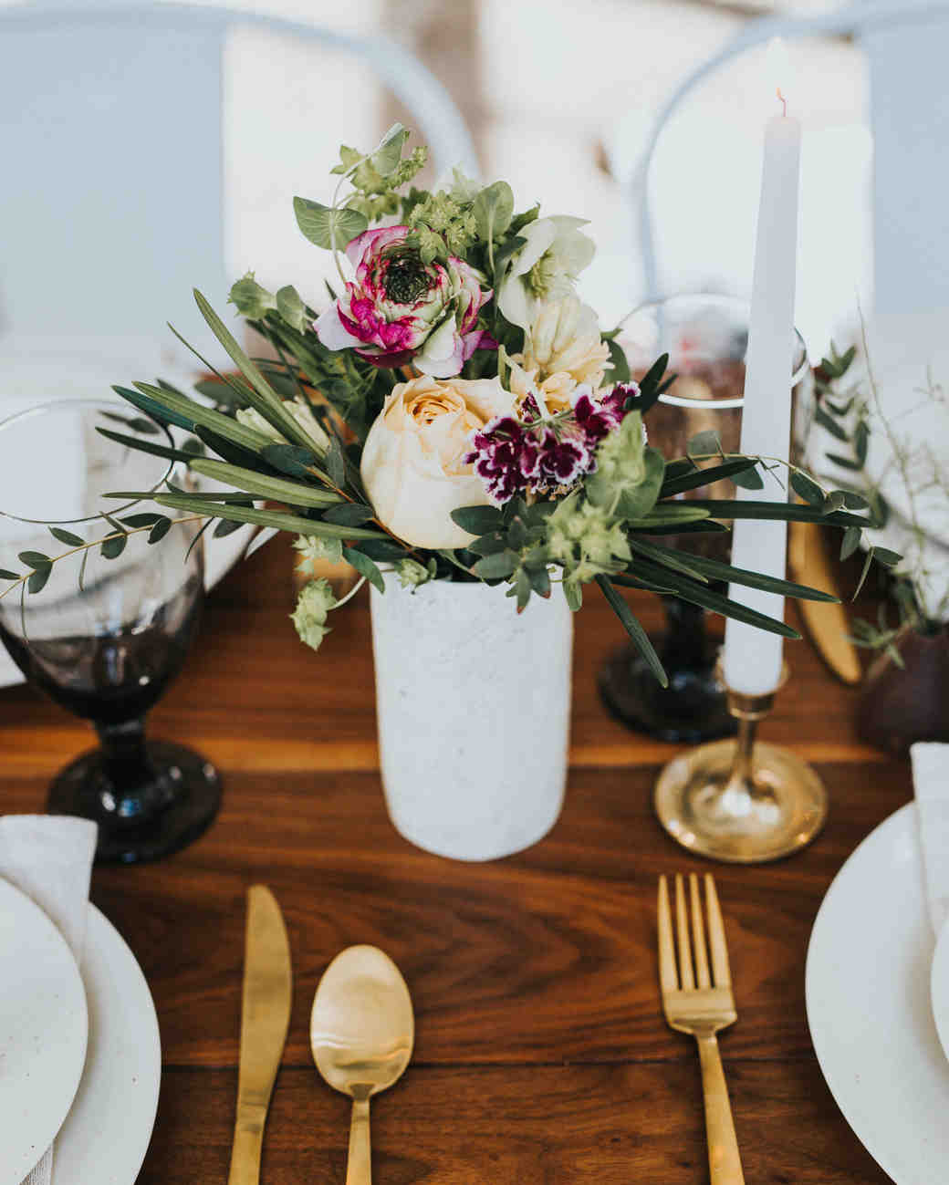 20 Modern Wedding Centerpieces That ll Surprise Your 