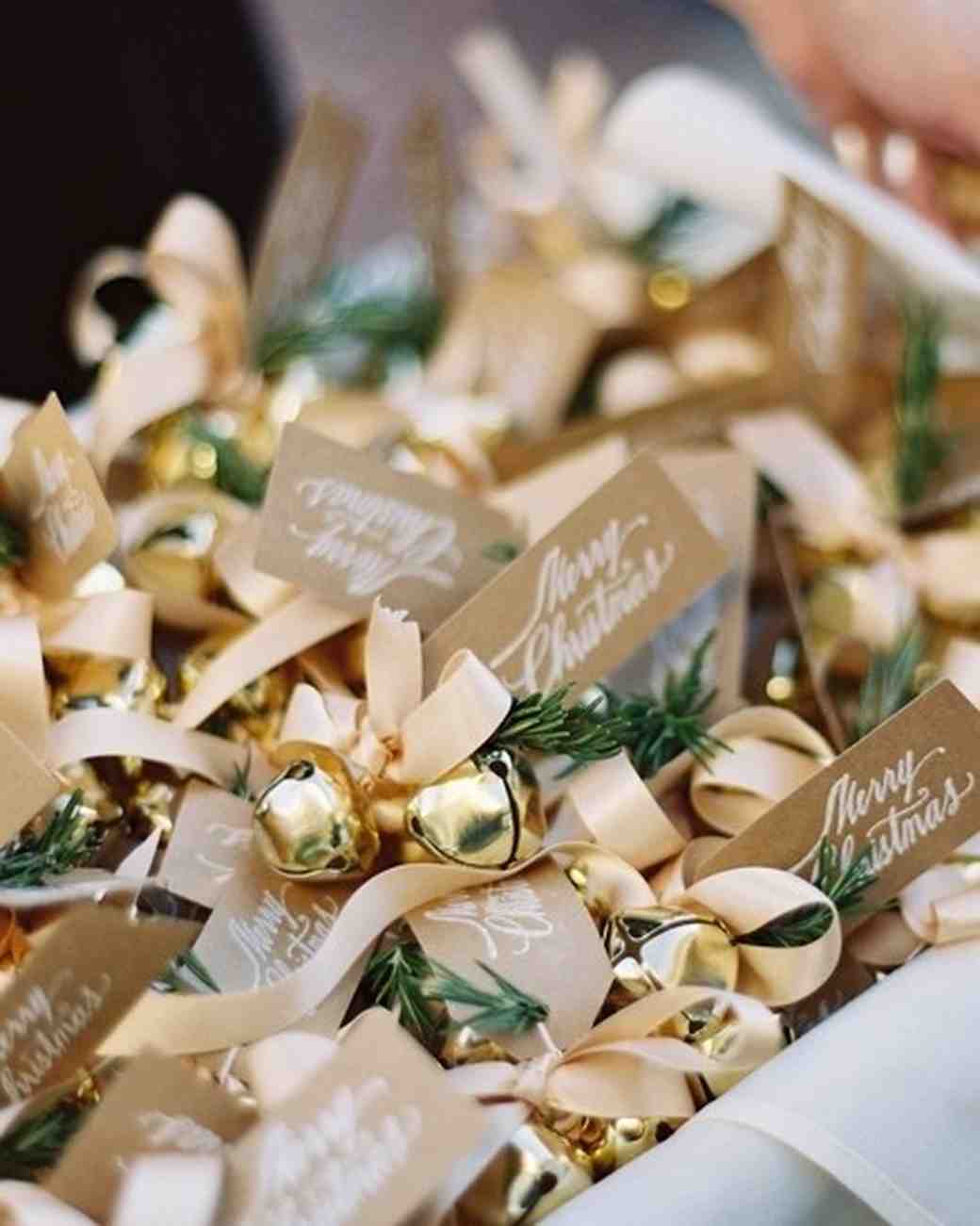 32 Unique Ideas For Winter Wedding Favors Martha Stewart Weddings