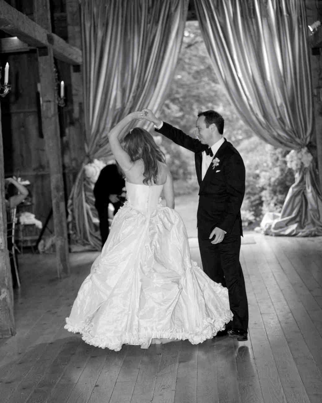 Get Ready To Hit The Dance Floor 27 Wedding Bands Hire For Your Debbie Reifer