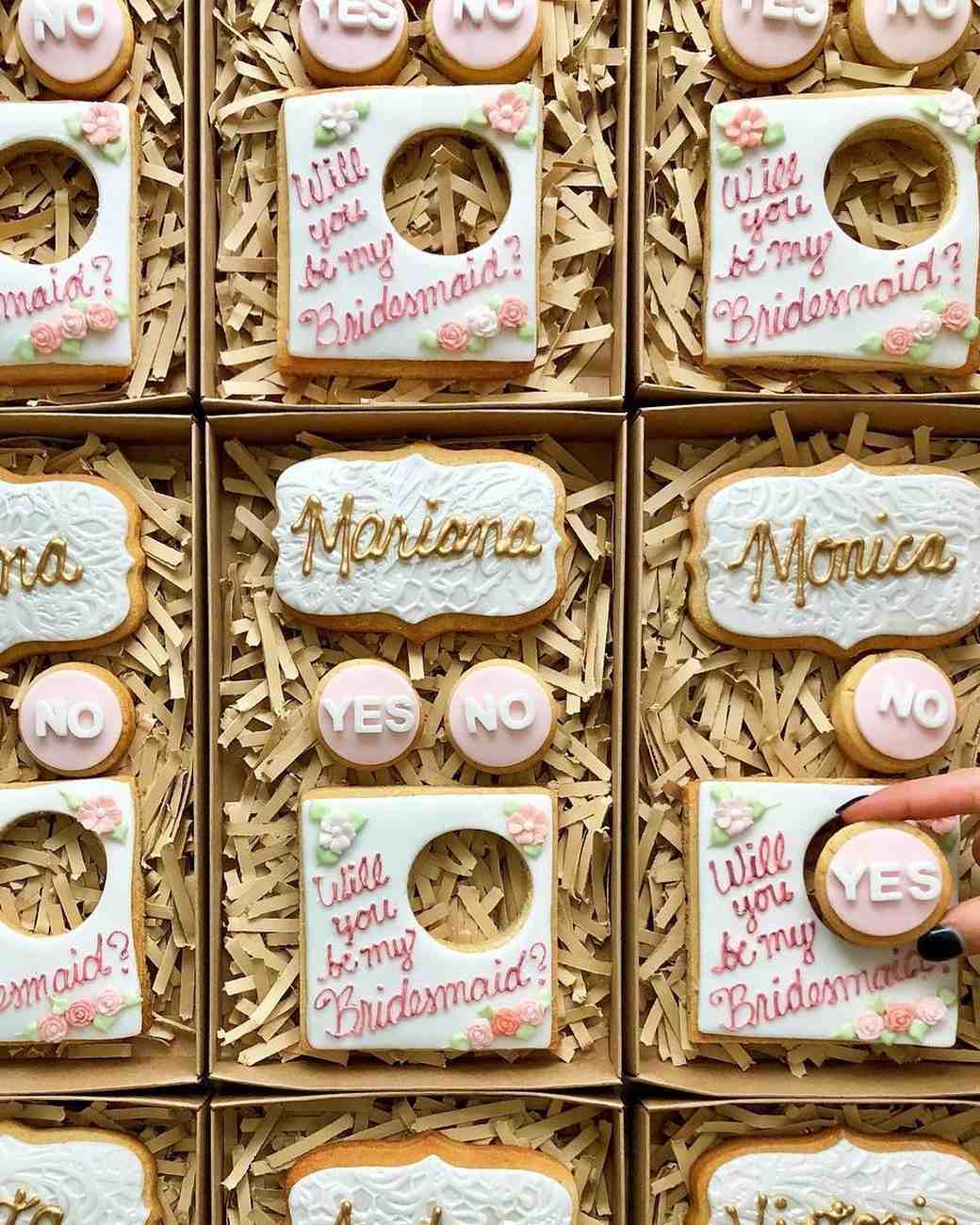38 cute and creative ways to ask your friends to be bridesmaids