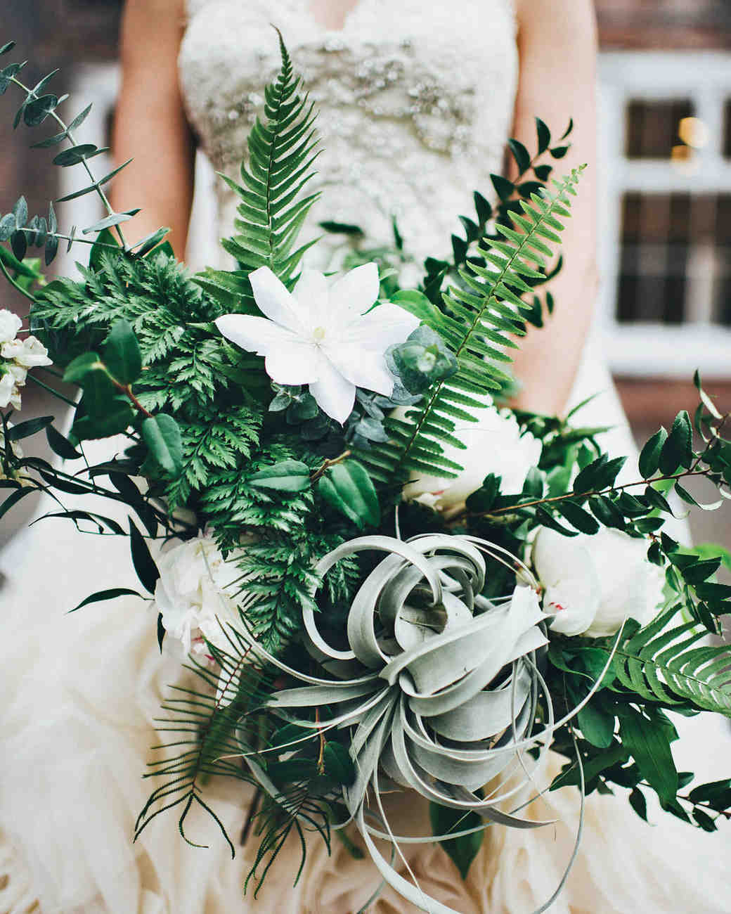 moira dustin real wedding bridal bouquet_vert