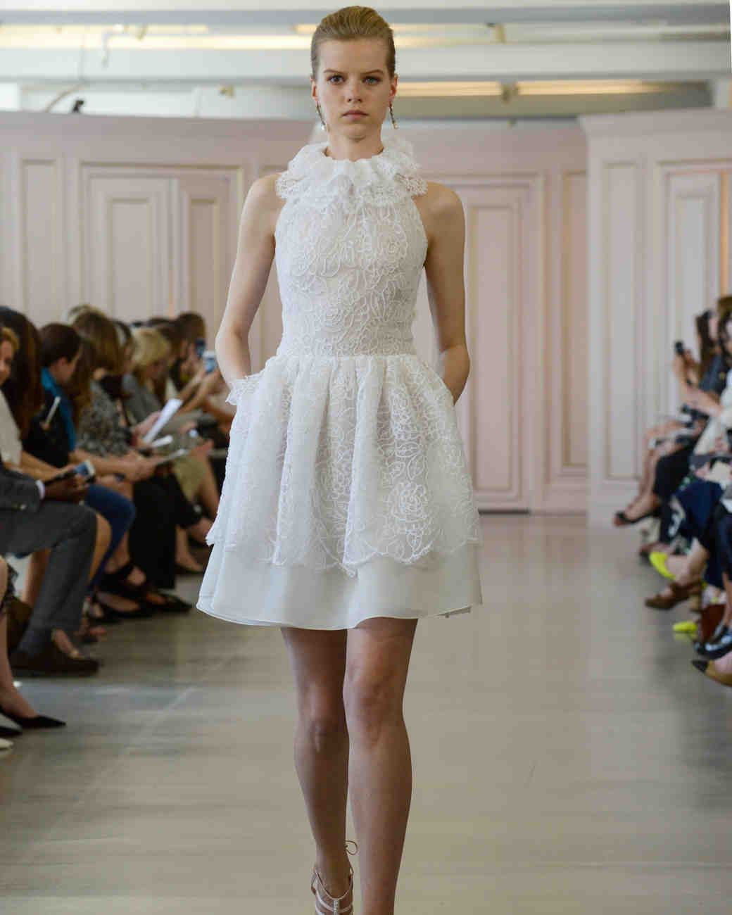 21 Short Wedding Dresses That Go to New Lengths for the Big Day ...