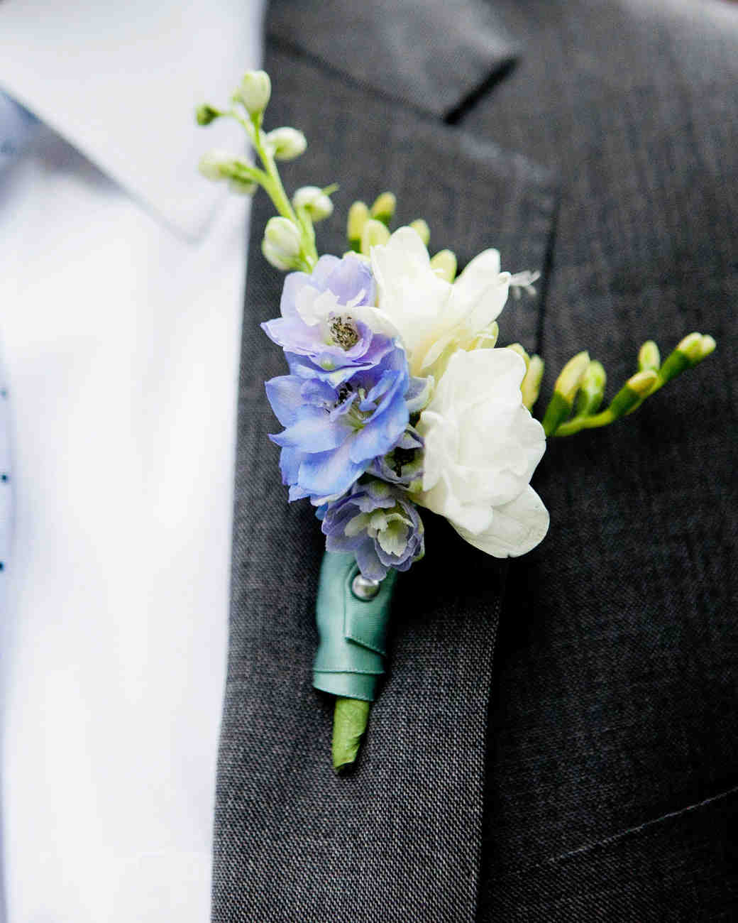 25 Spring Boutonnières That'll Brighten Up His Lapel | Martha Stewart ...