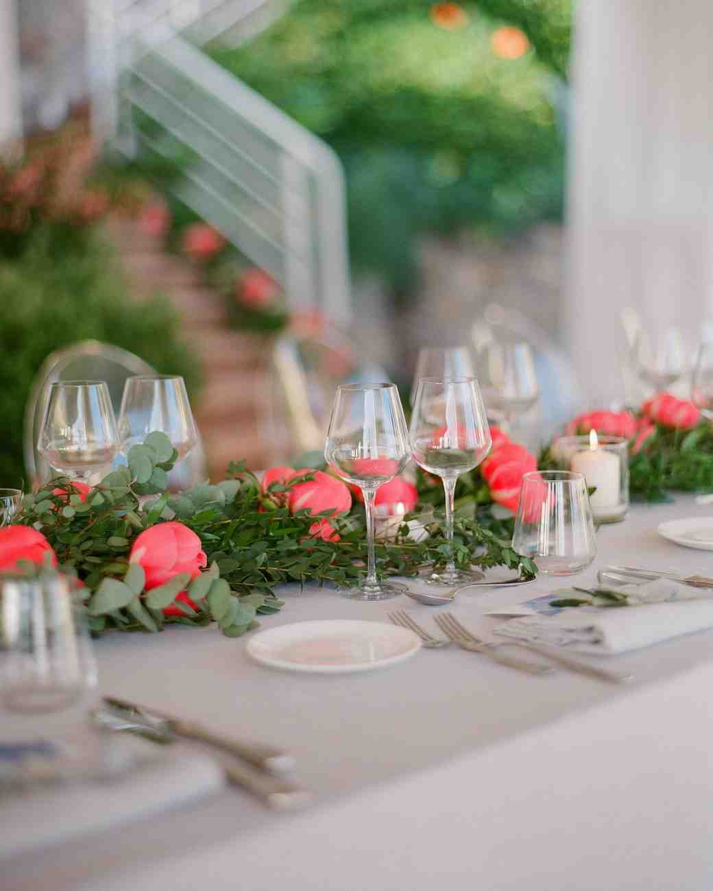 36 Simple Wedding Centerpieces Martha Stewart Weddings