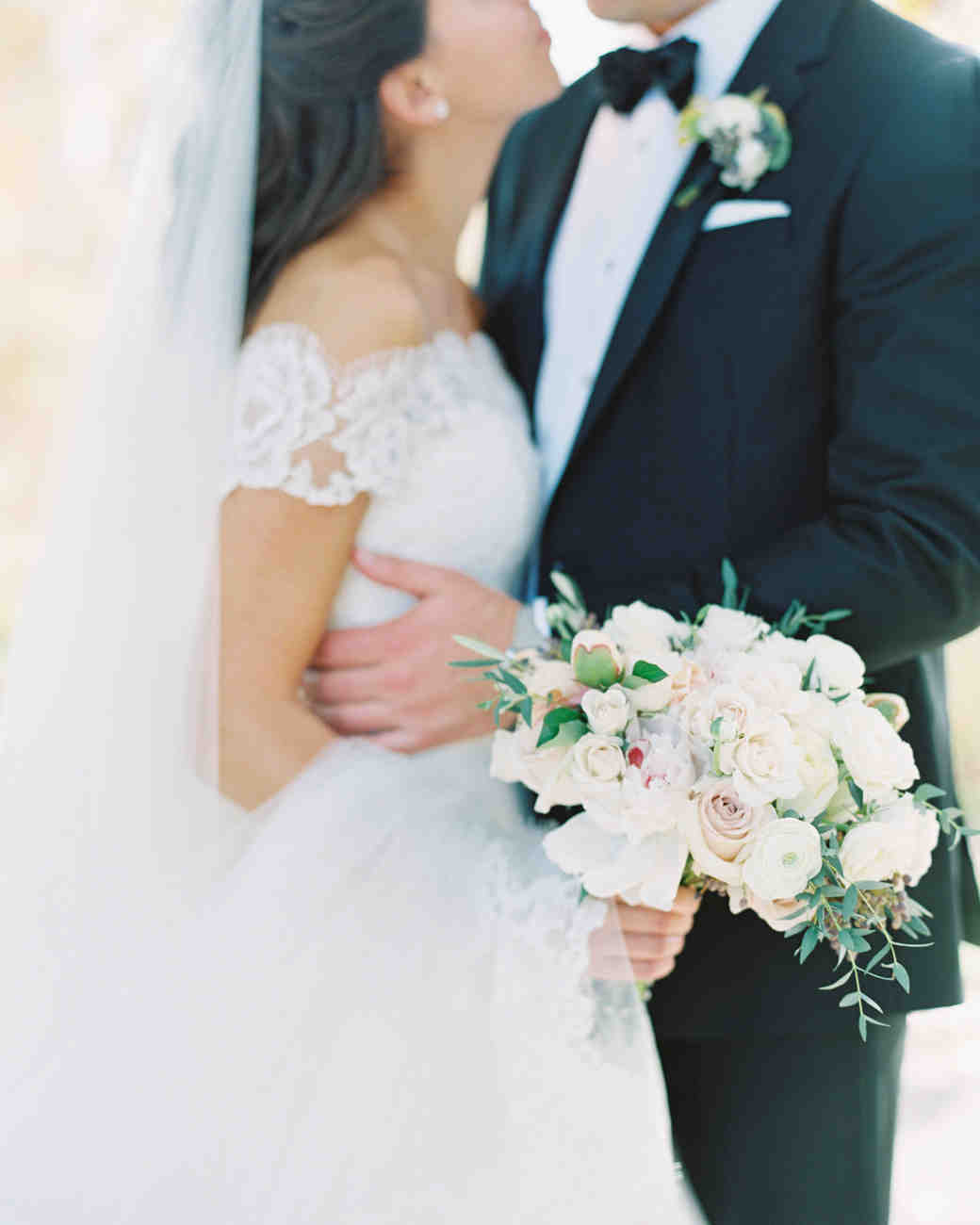 52 Gorgeous Winter Wedding Bouquets Martha Weddings Bride Holding Bouquet