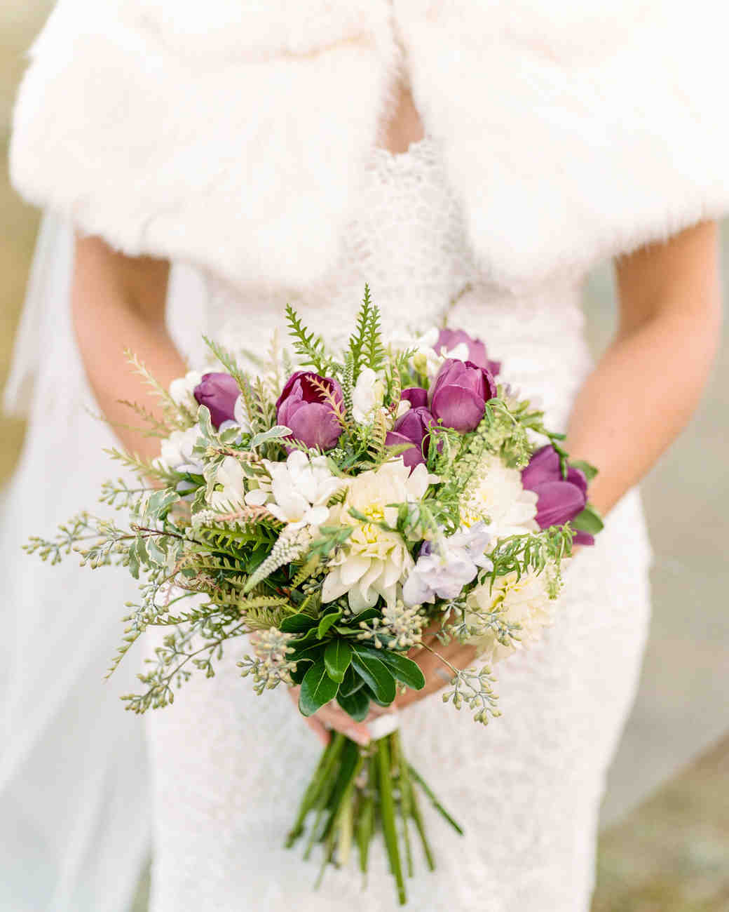 52 Gorgeous Winter Wedding Bouquets | Martha Stewart Weddings