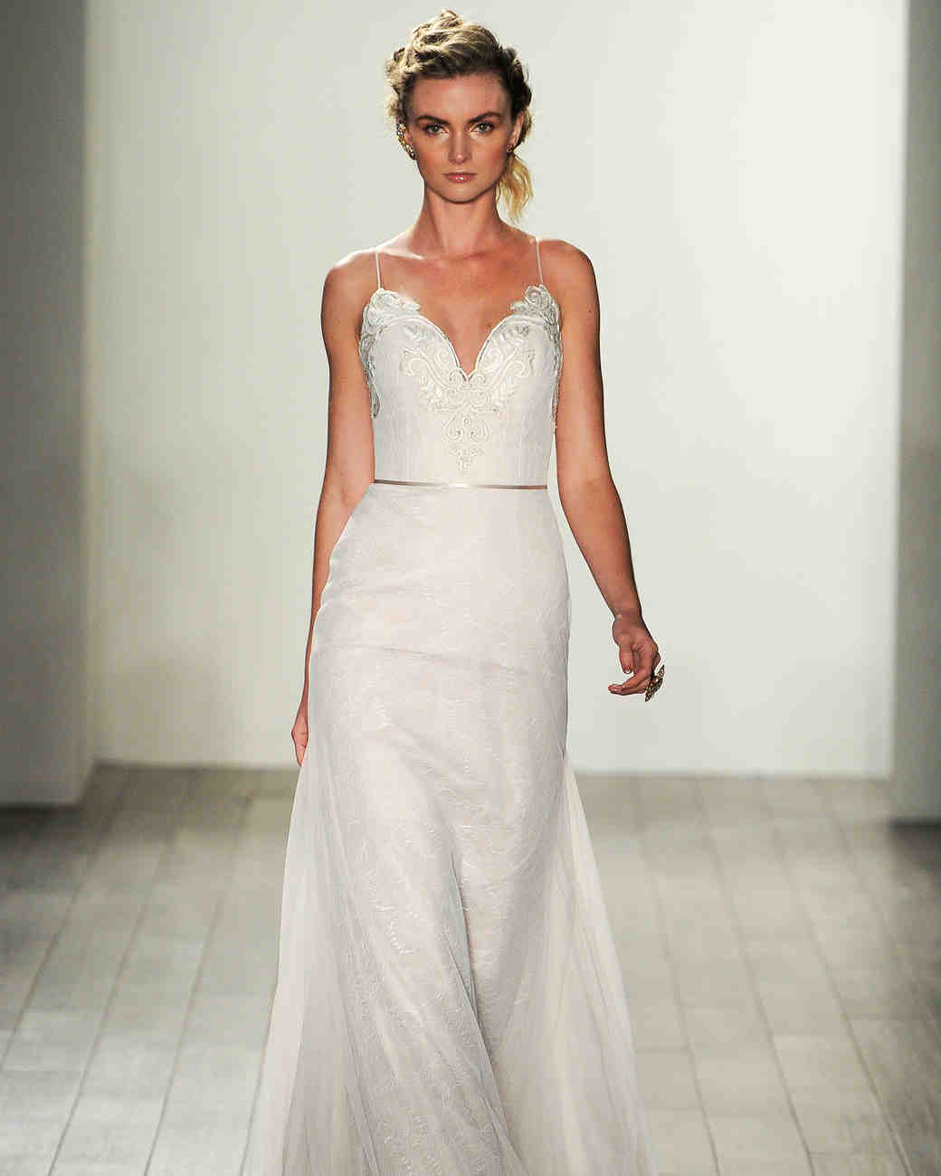 Jim Hjelm Fall 2017 Wedding Dress Collection Martha Weddings Jim Hjelm Fall 2017 Wedding Dress Collection