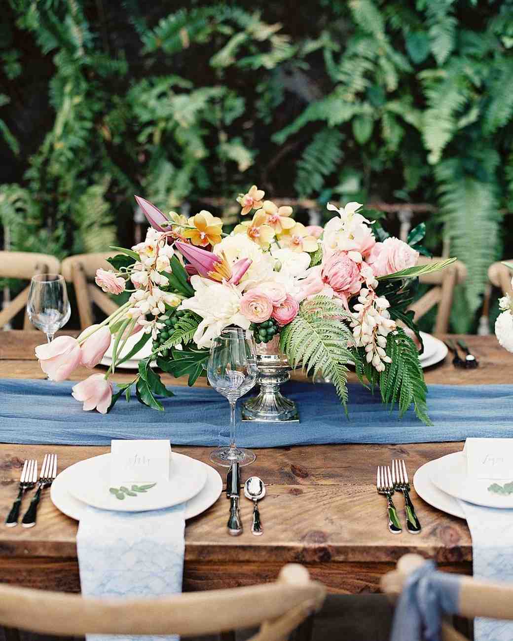 38 Pink Wedding Centerpieces We Love Martha Weddings Fl Centerpiece