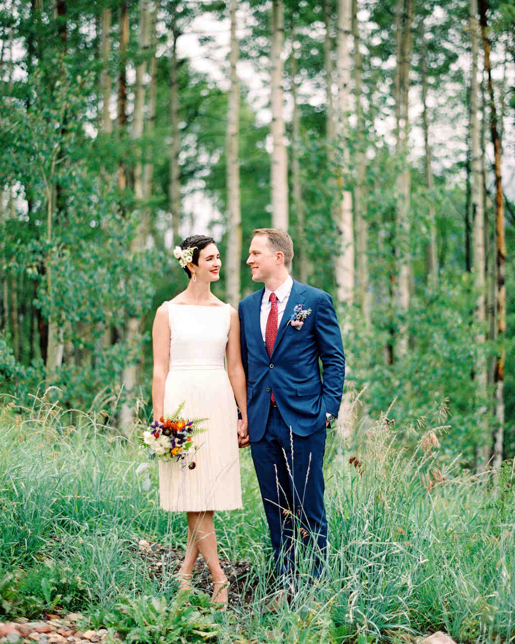 Whitney And Matt S Perfectly Imperfect Wedding In Colorado The Fashions Whitney Accessorized