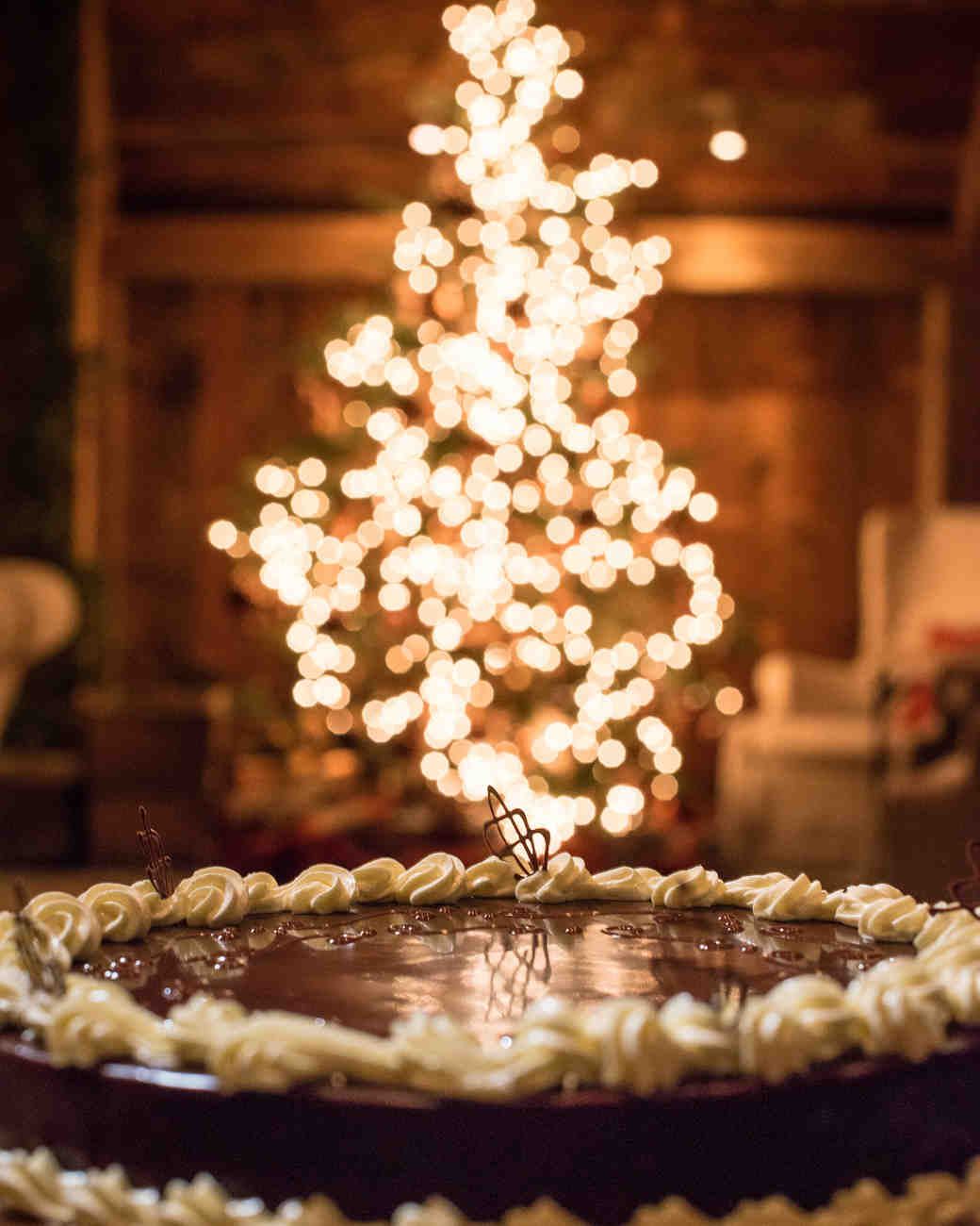 25 Festive Christmas TreeInspired Wedding Ideas Martha Stewart Weddings