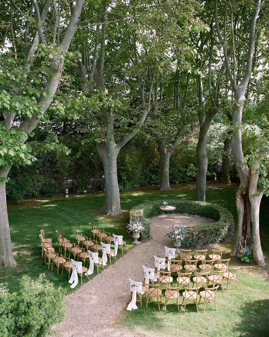 An Elegant Garden Wedding In Southern France Martha Weddings