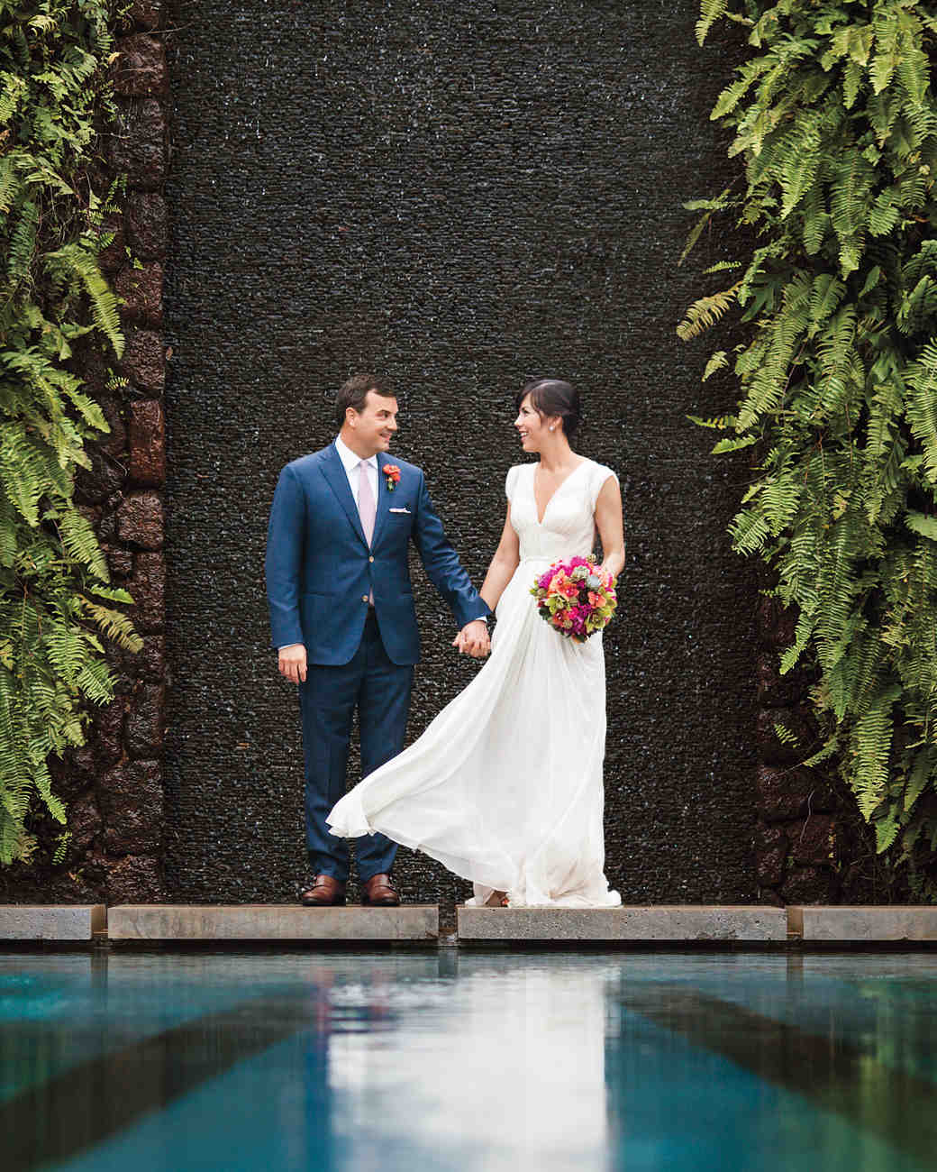 Liz And Michael S Laid Back Destination Wedding In Hawaii Martha The