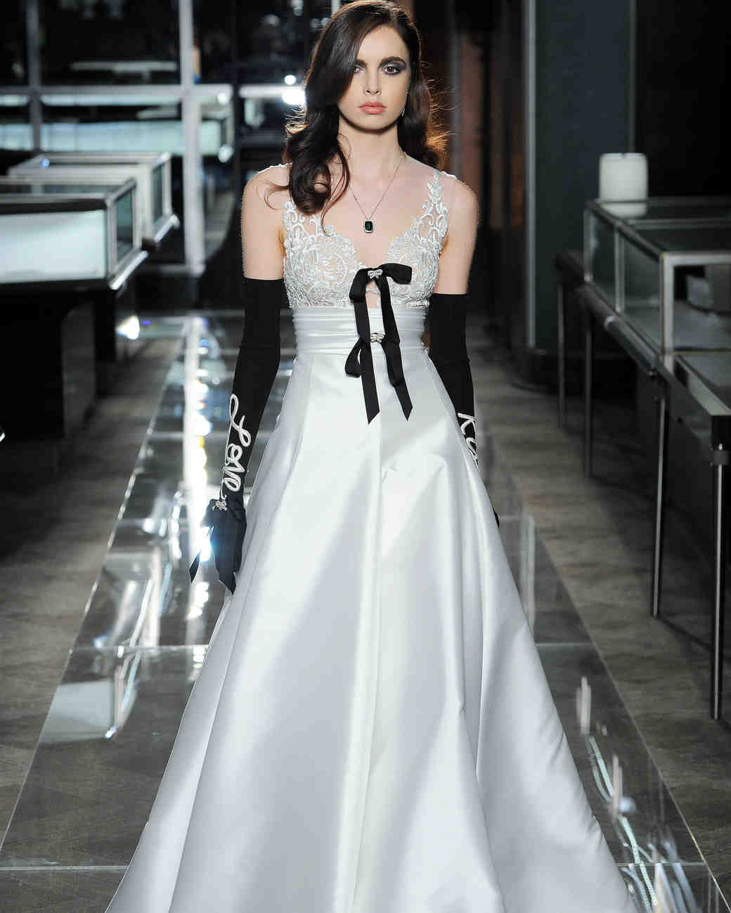 reem acra spring 2018 a-line wedding dress with black gloves