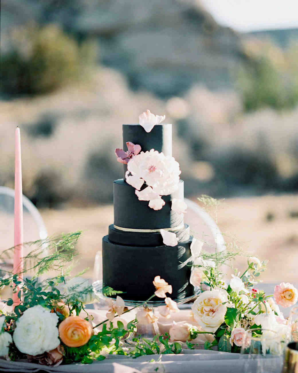 36 Simple Beautiful Black And White Wedding Ideas Martha Stewart