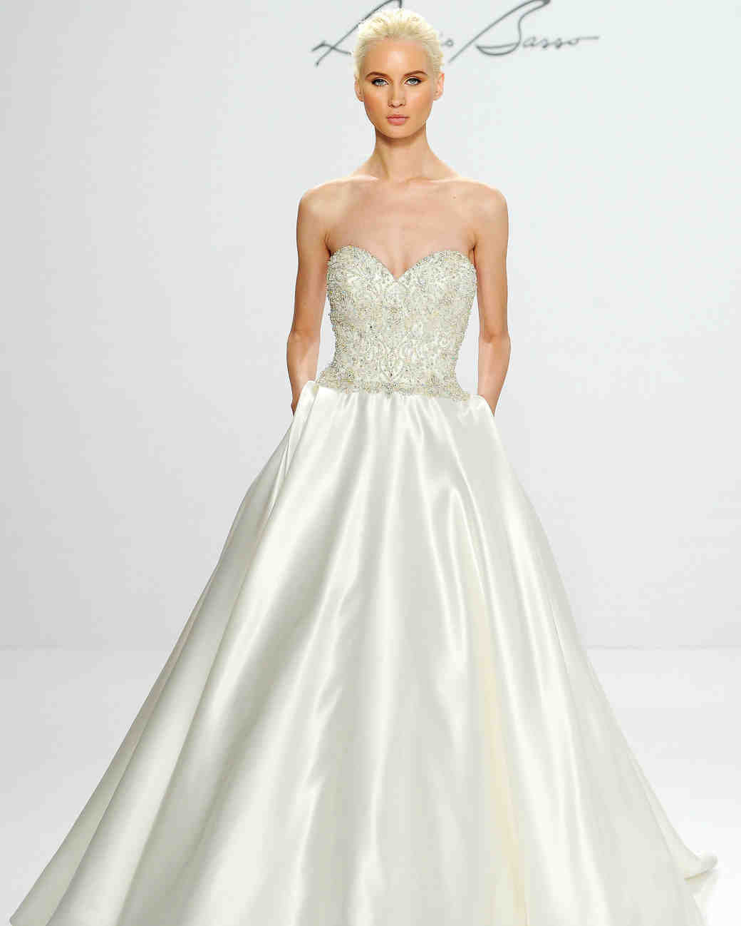 46 Pretty Wedding  Dresses  with Pockets  Martha Stewart 