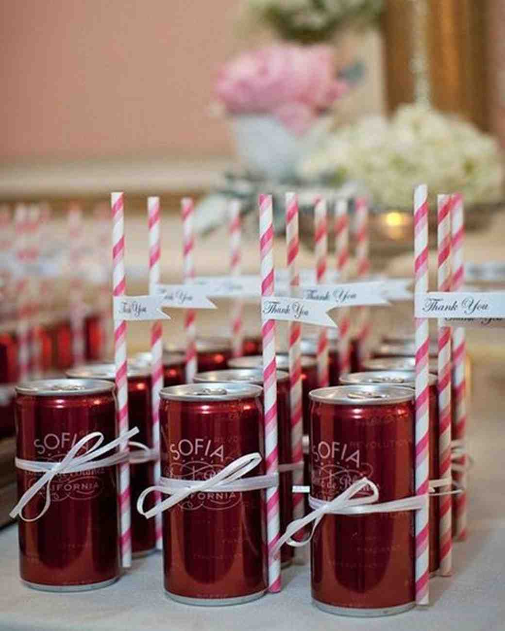 37 Edible  Wedding  Favors  Guests Will Eat Up Literally 