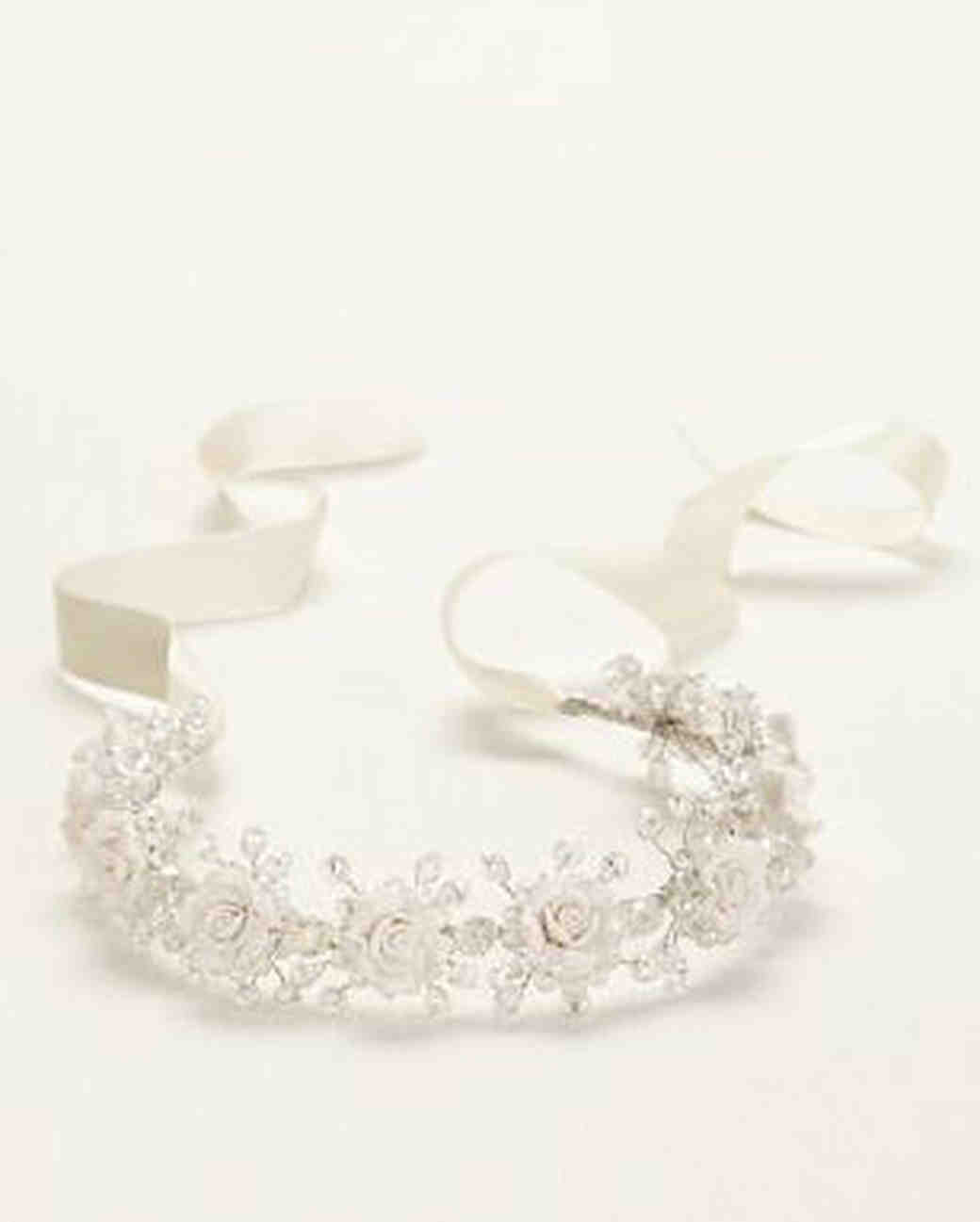 Hair Accessories Your Flower Girl Will Love Martha Stewart Weddings