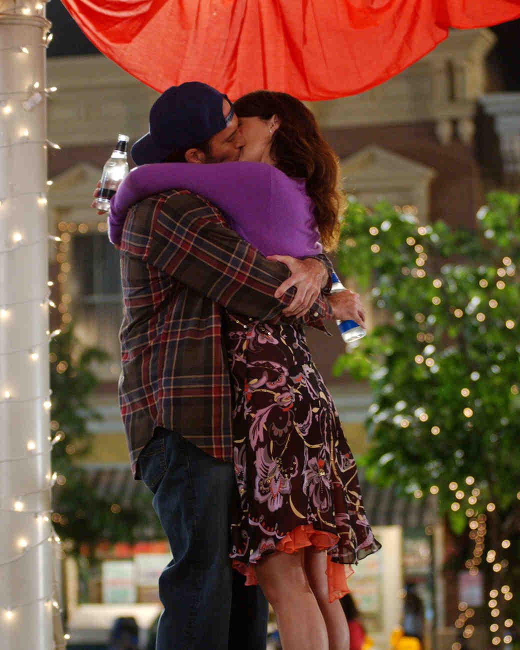 In Our Dreams We Plan Lorelai and Luke's "Gilmore Girls" Wedding In Our Dreams We Plan Lorelai and Luke's "Gilmore Girls" Wedding