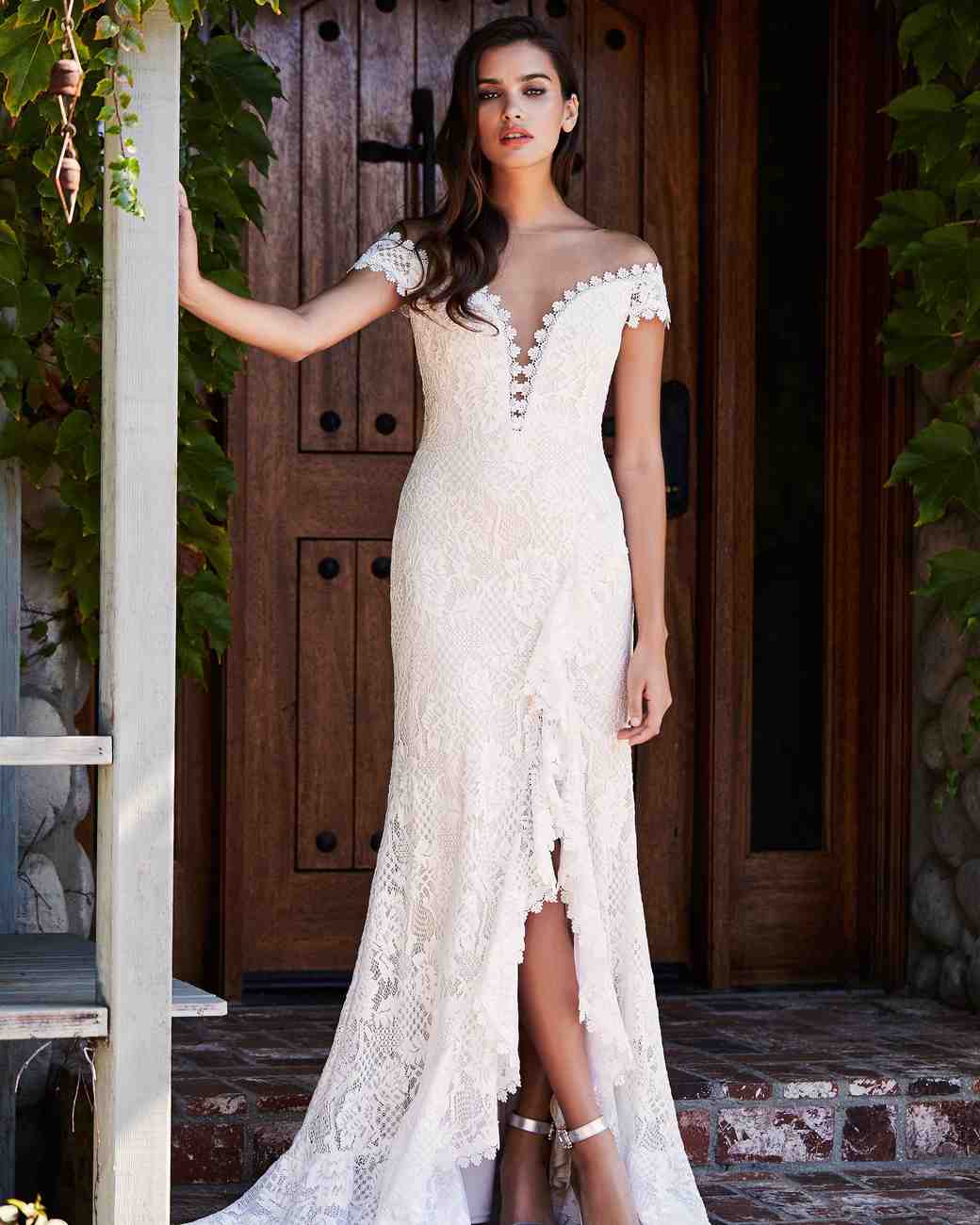 Tadashi Shoji Fall 2018 Wedding Dress Collection Martha Tadashi Shoji Wedding Dress Fall 2018 V Neck Lace Off The Shoulder
