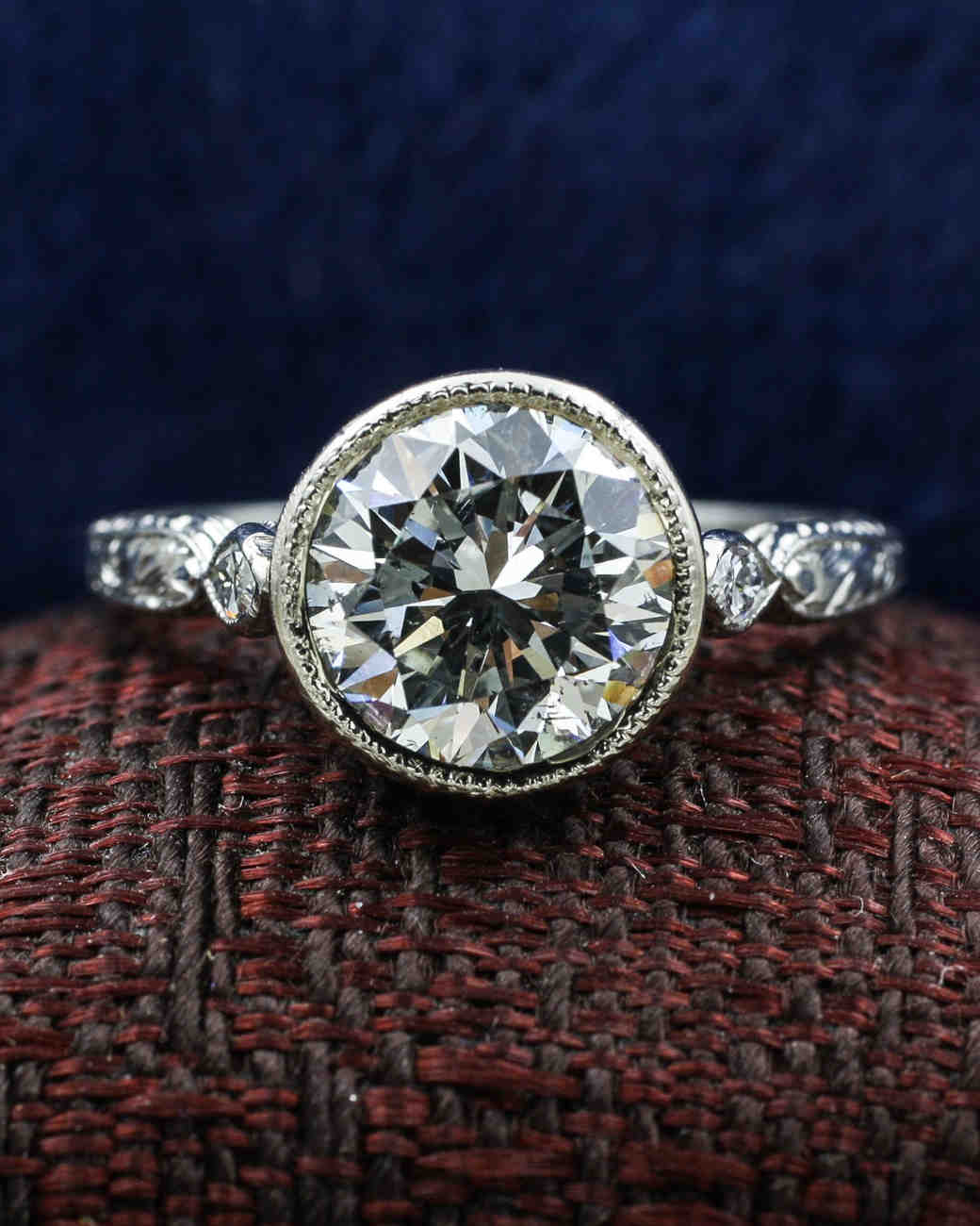 24 Vintage Engagement Rings That Youll Treasure Forever Martha Stewart Weddings 2544